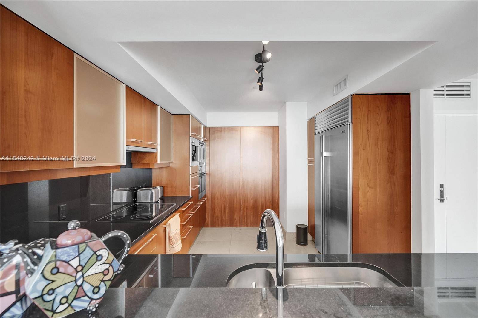 1331 Brickell Bay Dr # 4203