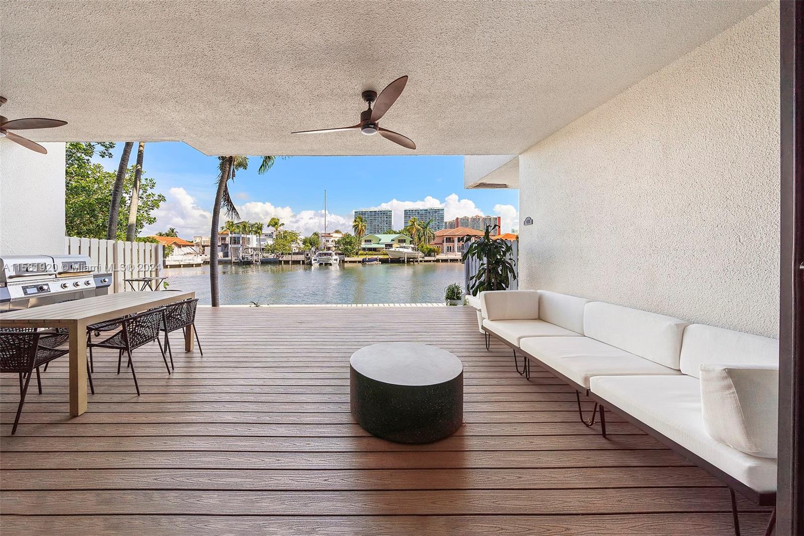 429 Poinciana Island Dr # 1415