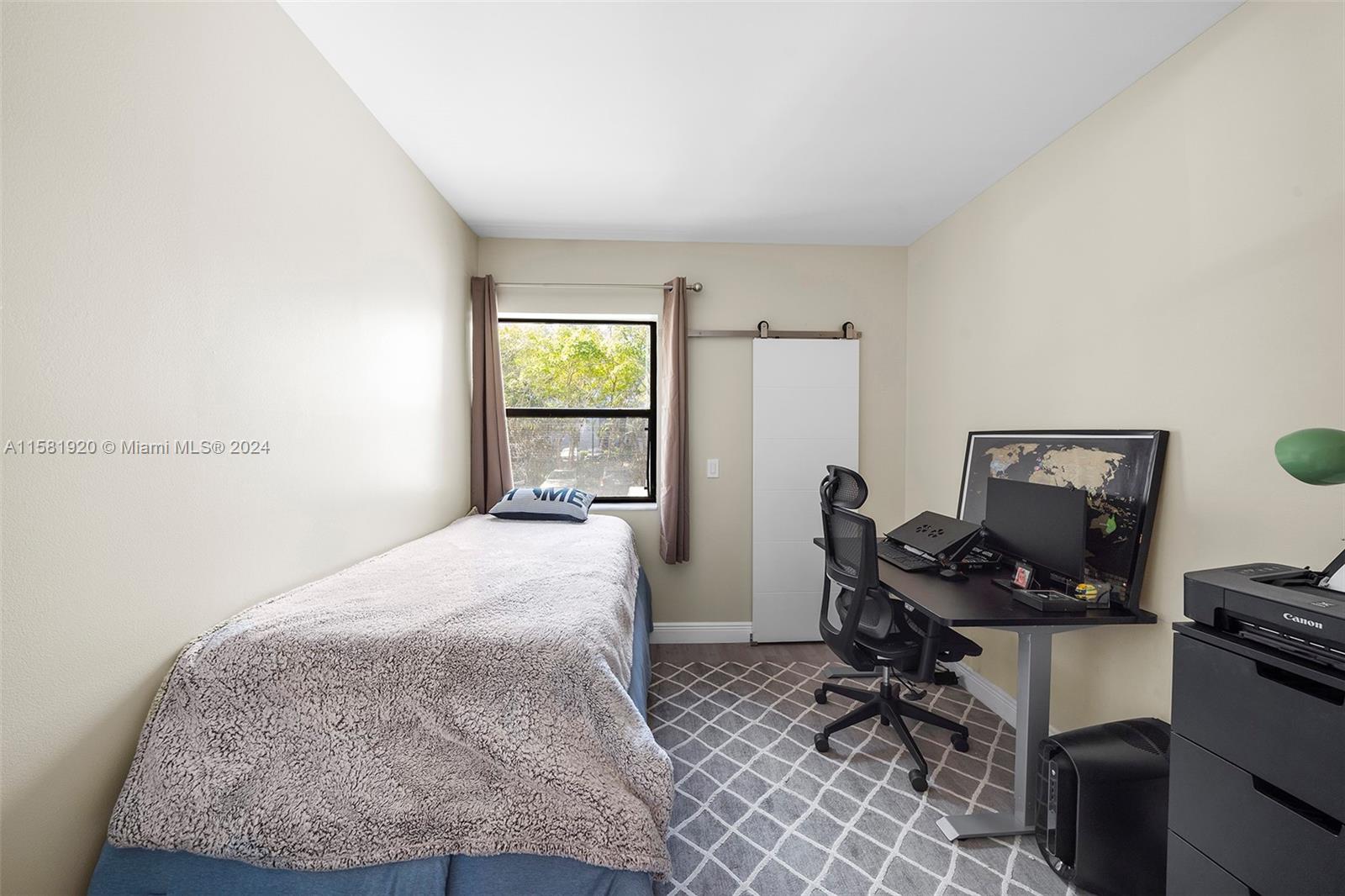 429 Poinciana Island Dr # 1415