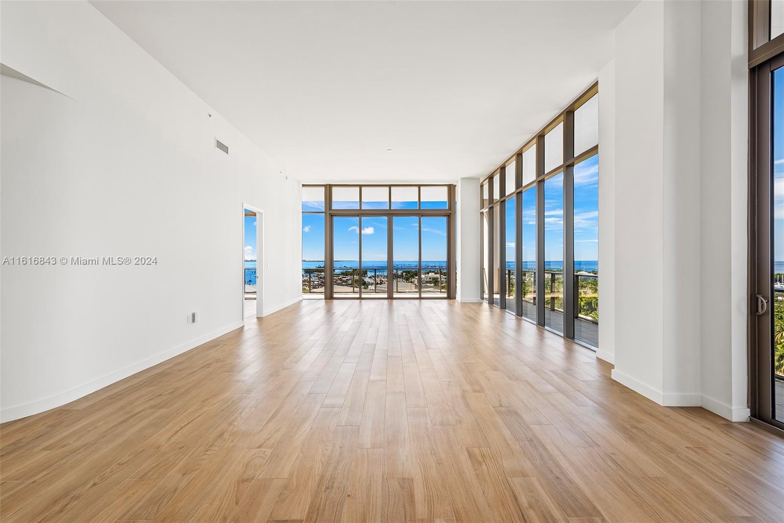 2655 S Bayshore Dr # 801