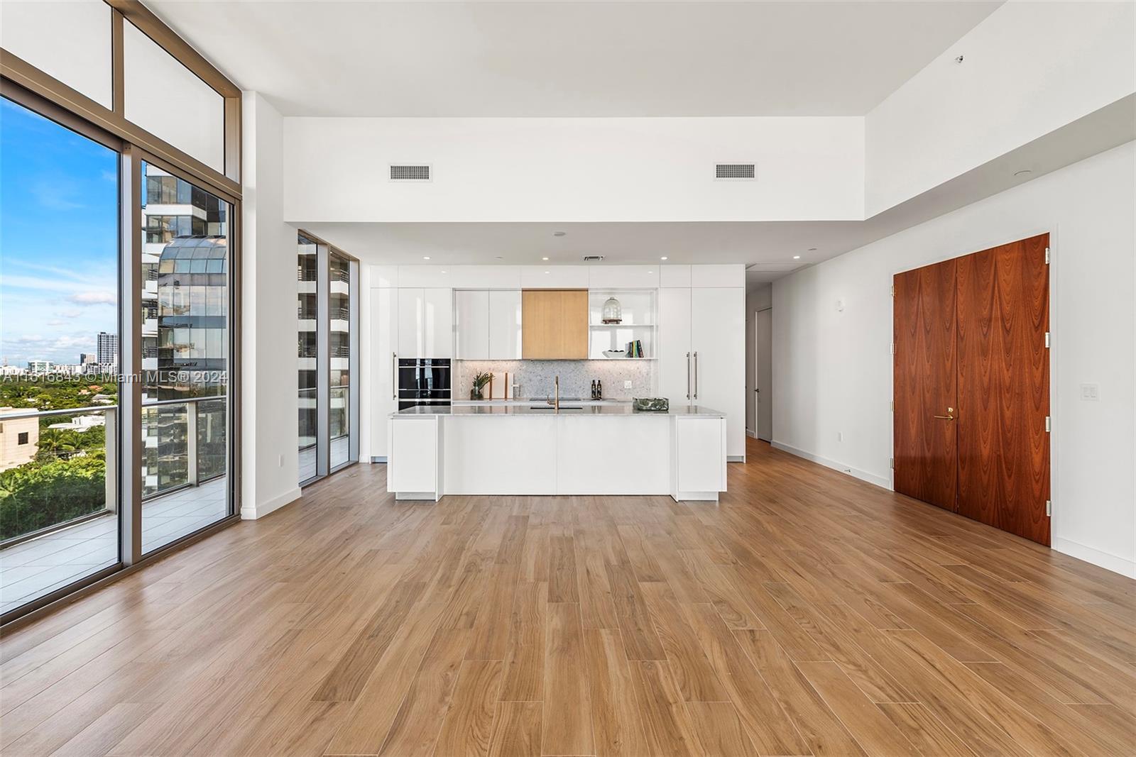 2655 S Bayshore Dr # 801