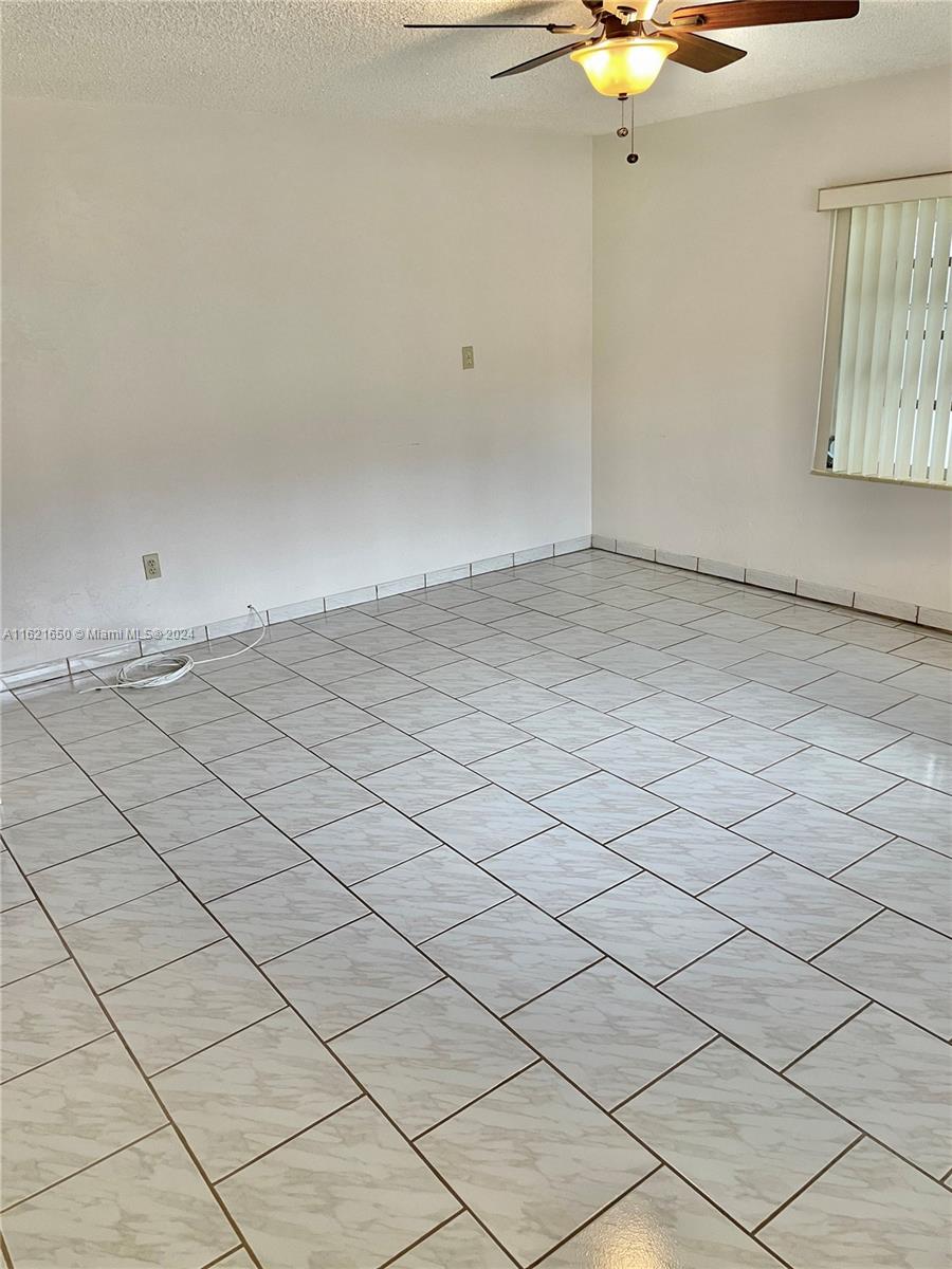 219 SW 26th Rd