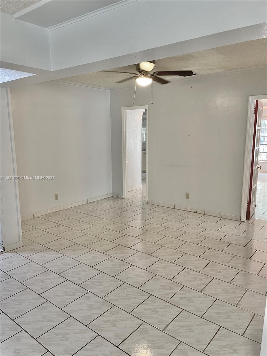 219 SW 26th Rd