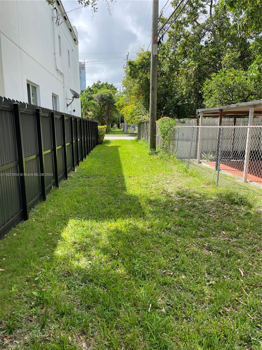 219 SW 26th Rd