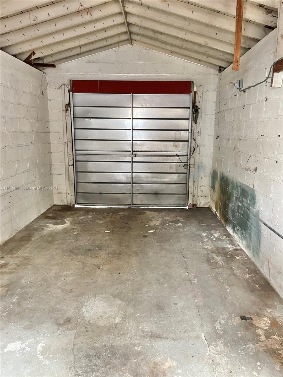 219 SW 26th Rd