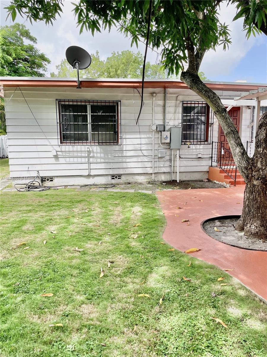 219 SW 26th Rd