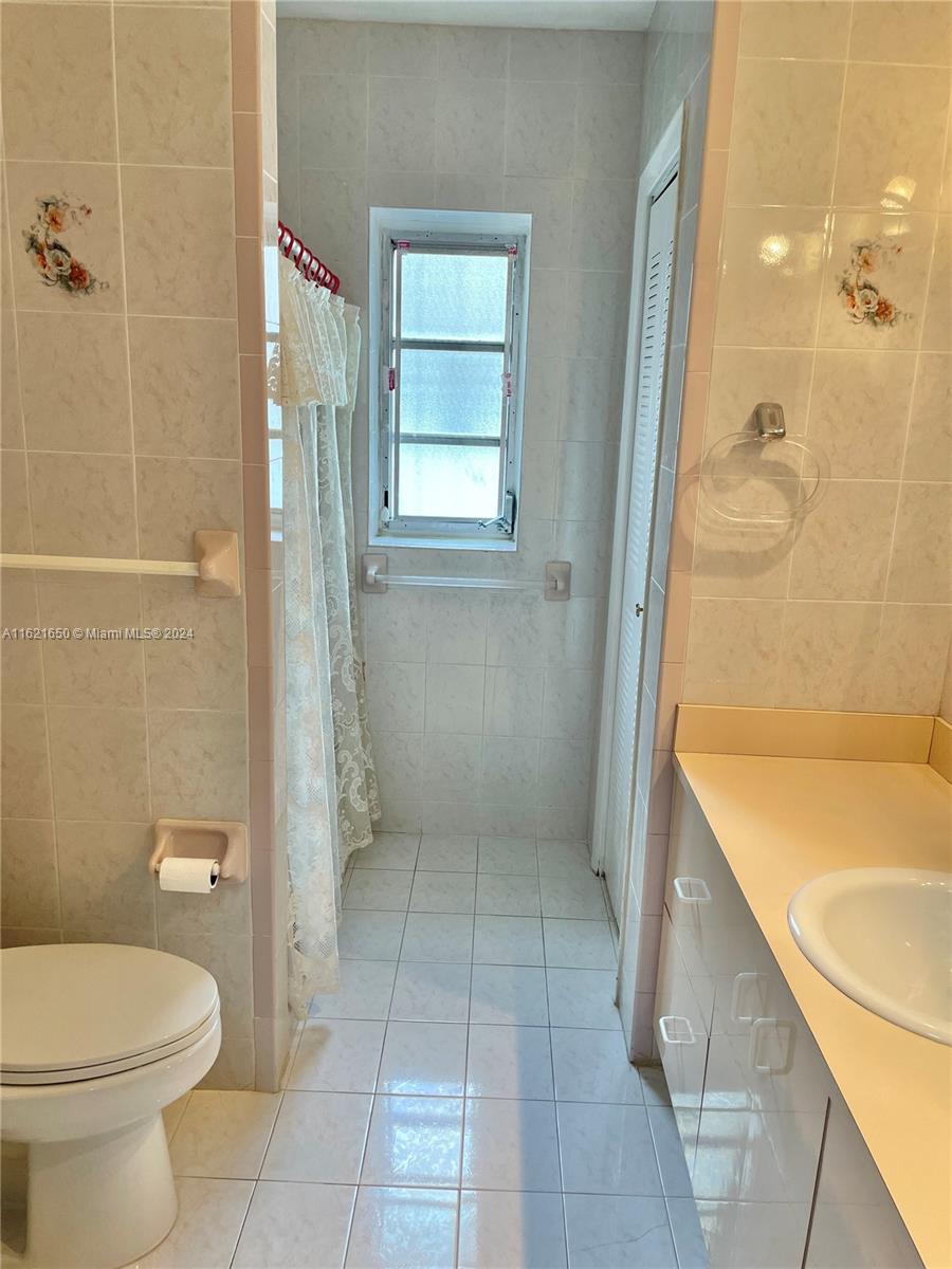 219 SW 26th Rd