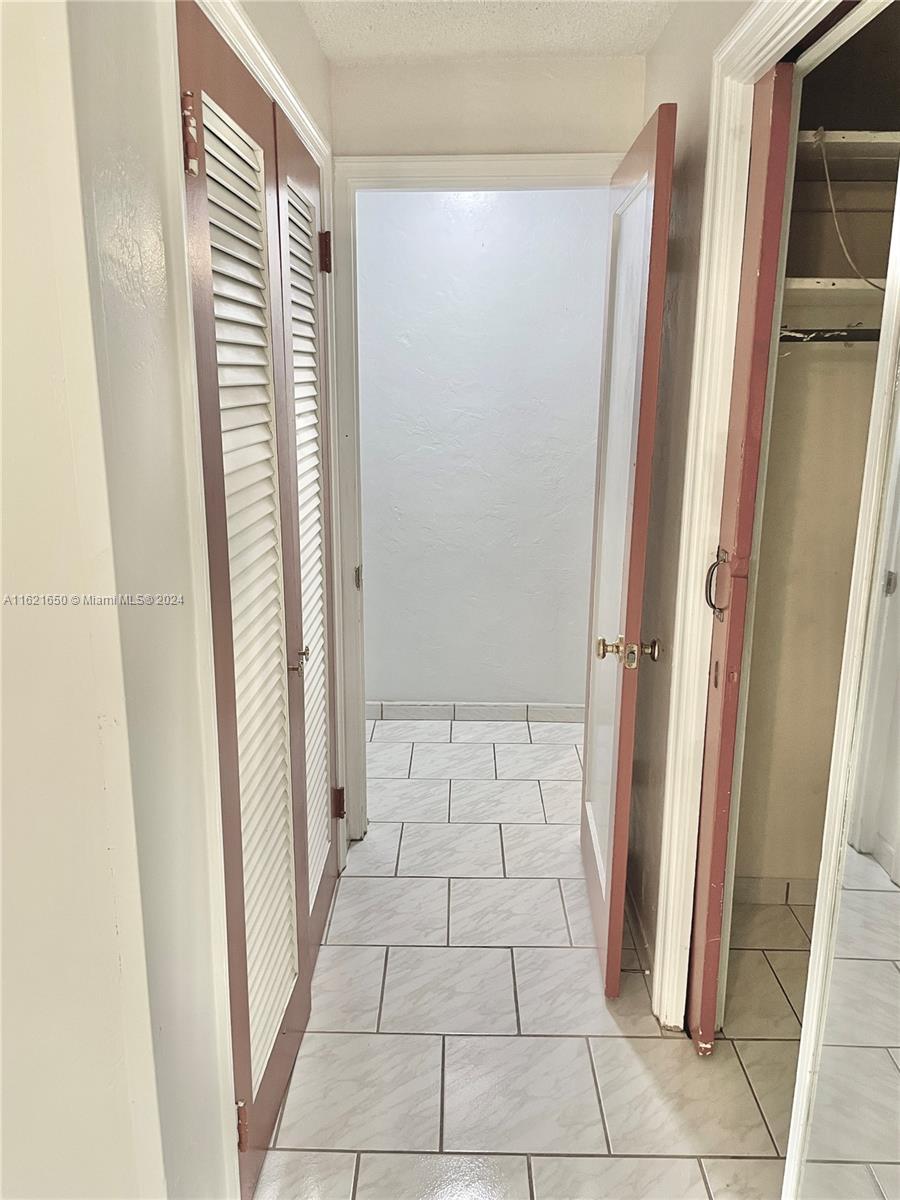 219 SW 26th Rd