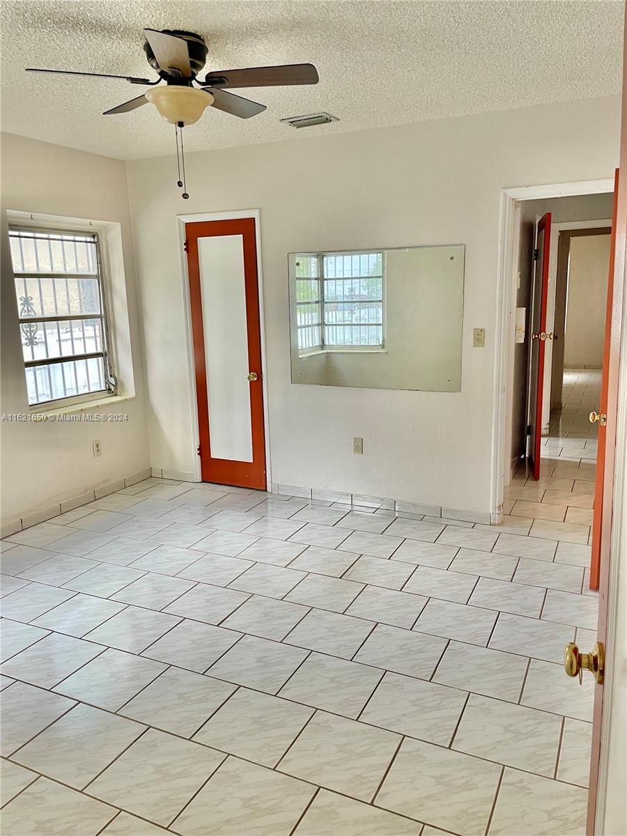 219 SW 26th Rd