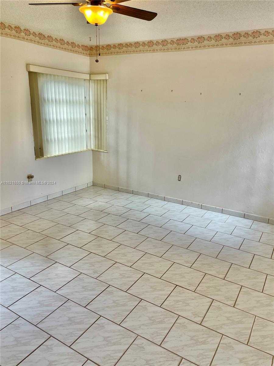 219 SW 26th Rd