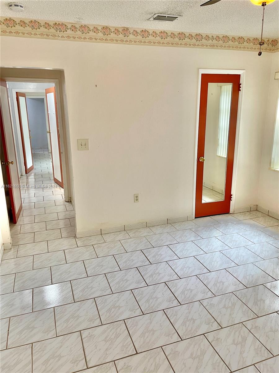 219 SW 26th Rd