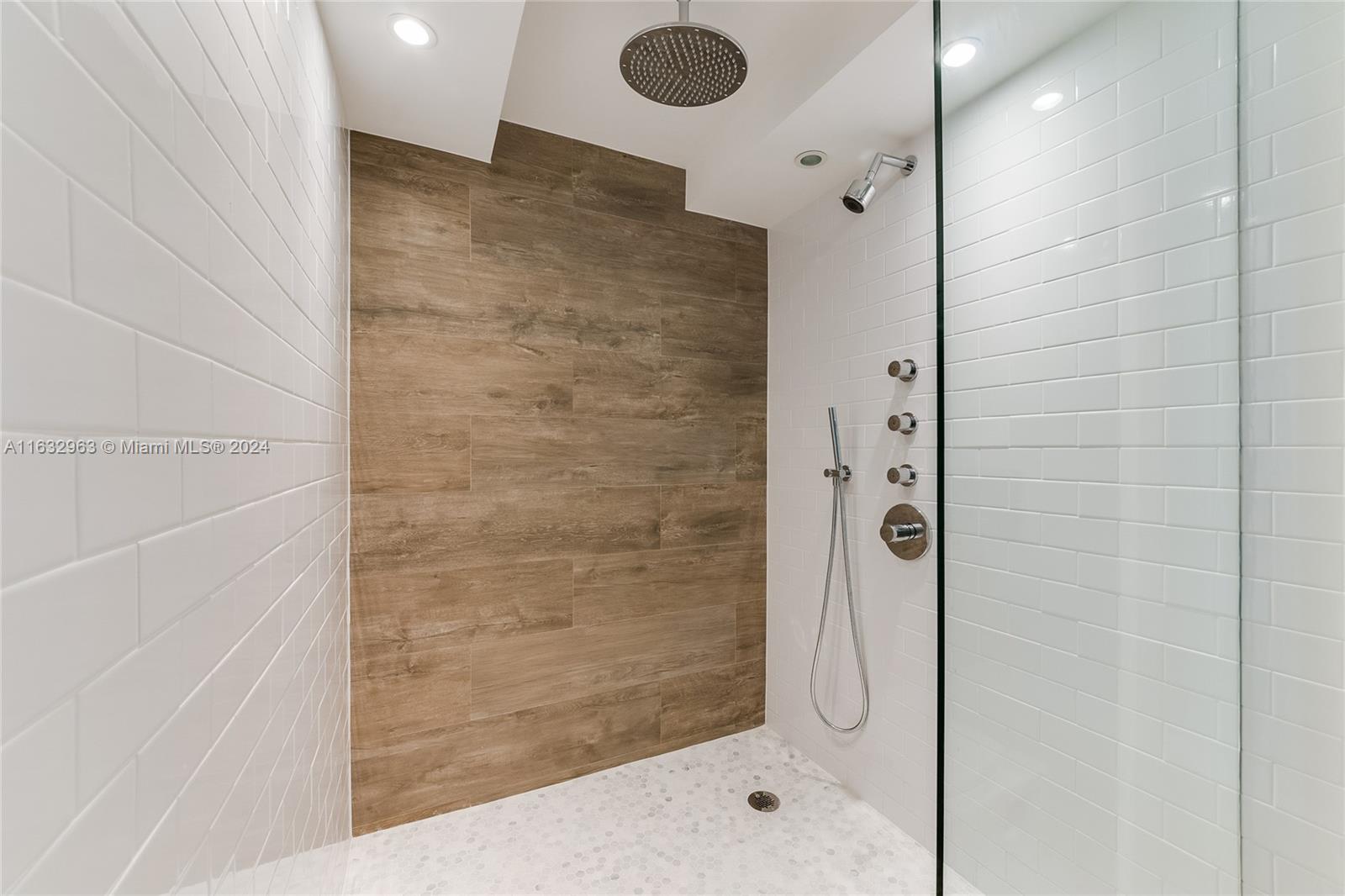 11 Island Ave # 1011