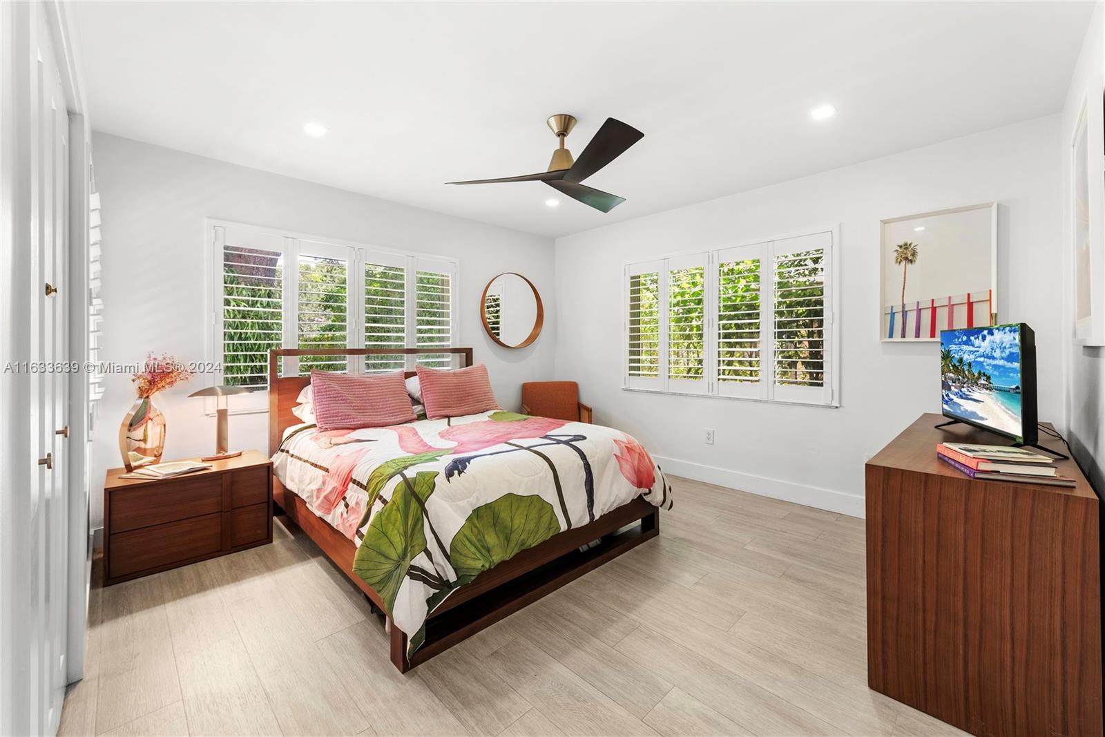 4030 Alhambra Cir