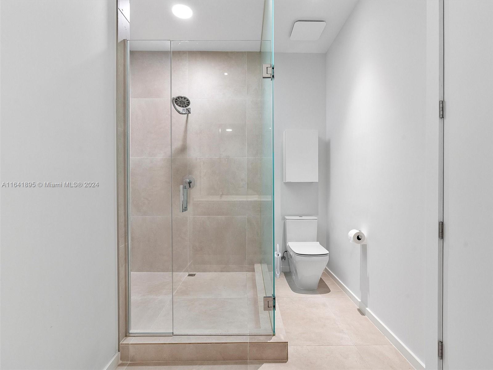 3156 SW 27th Ave # 101