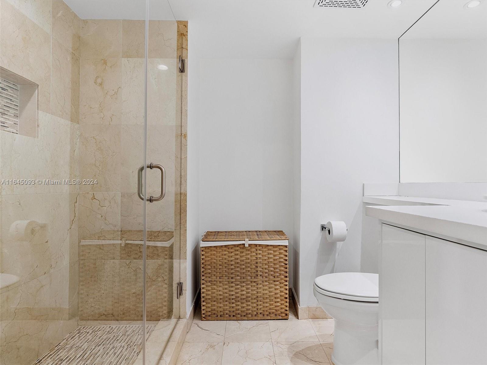 2101 Brickell Ave # 1801