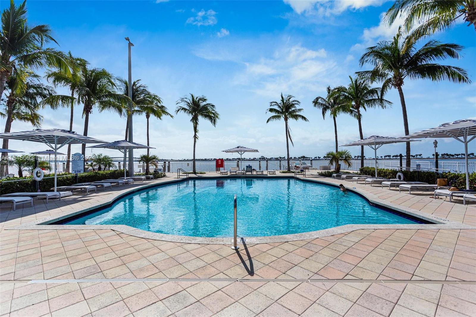 2101 Brickell Ave # 1801