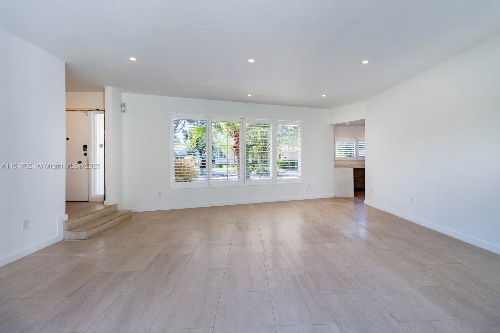 57 Samana Dr