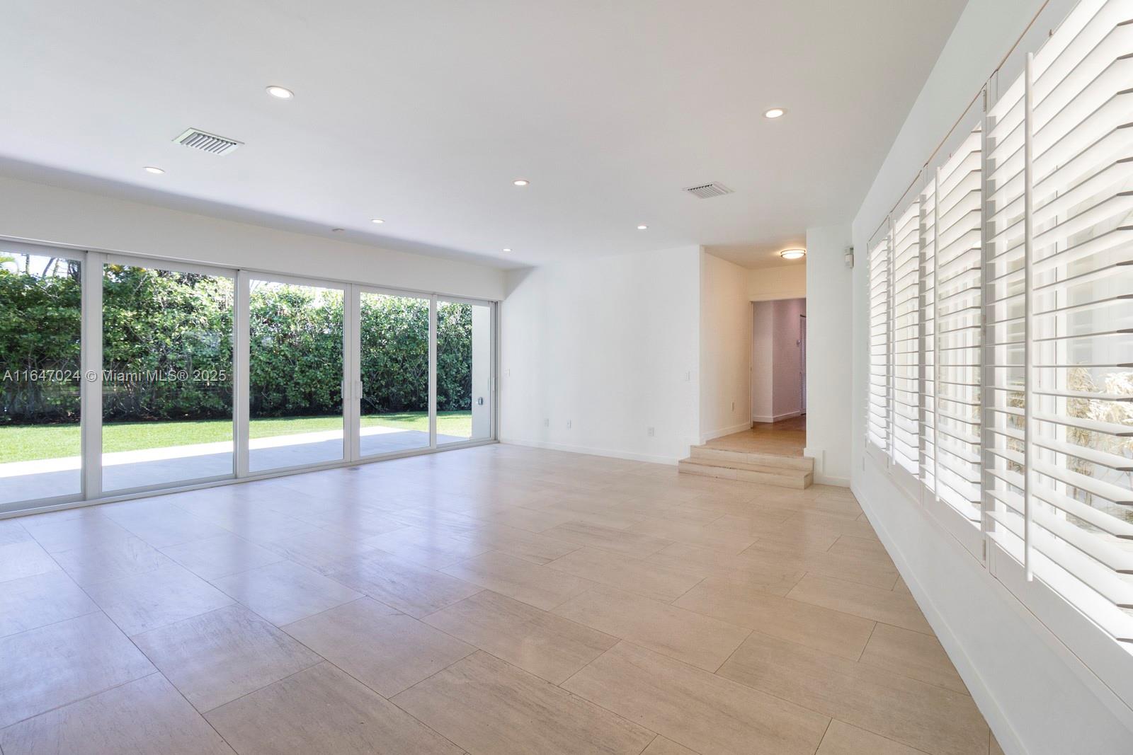 57 Samana Dr