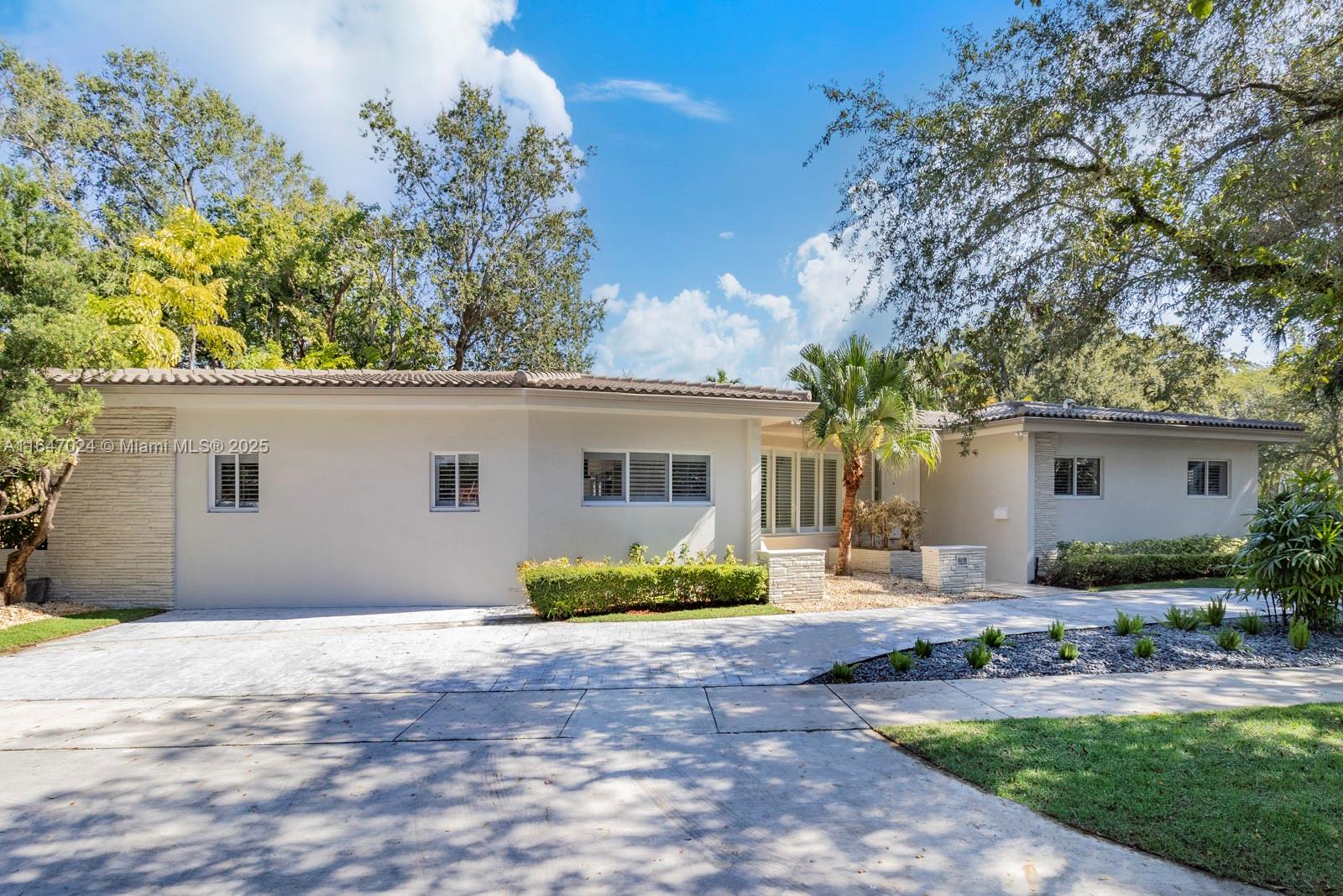 57 Samana Dr