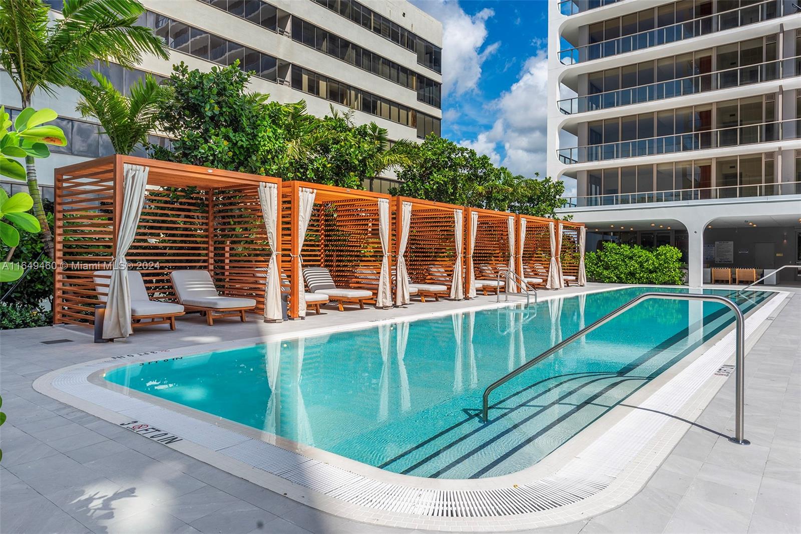 2655 S Bayshore Dr # 602