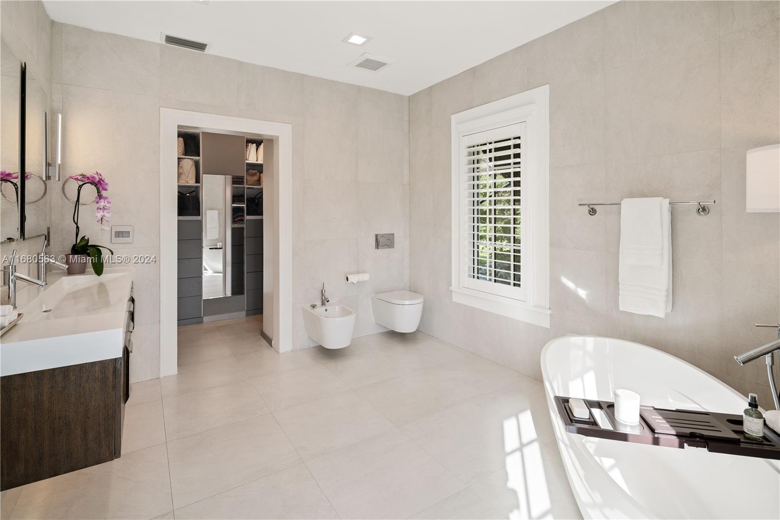 1706 Country Club Prado