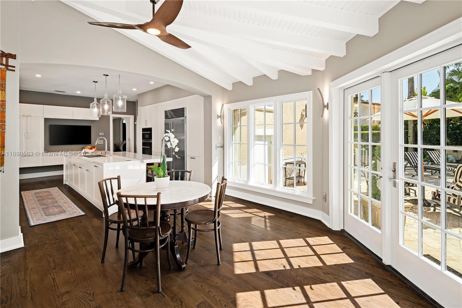 1706 Country Club Prado