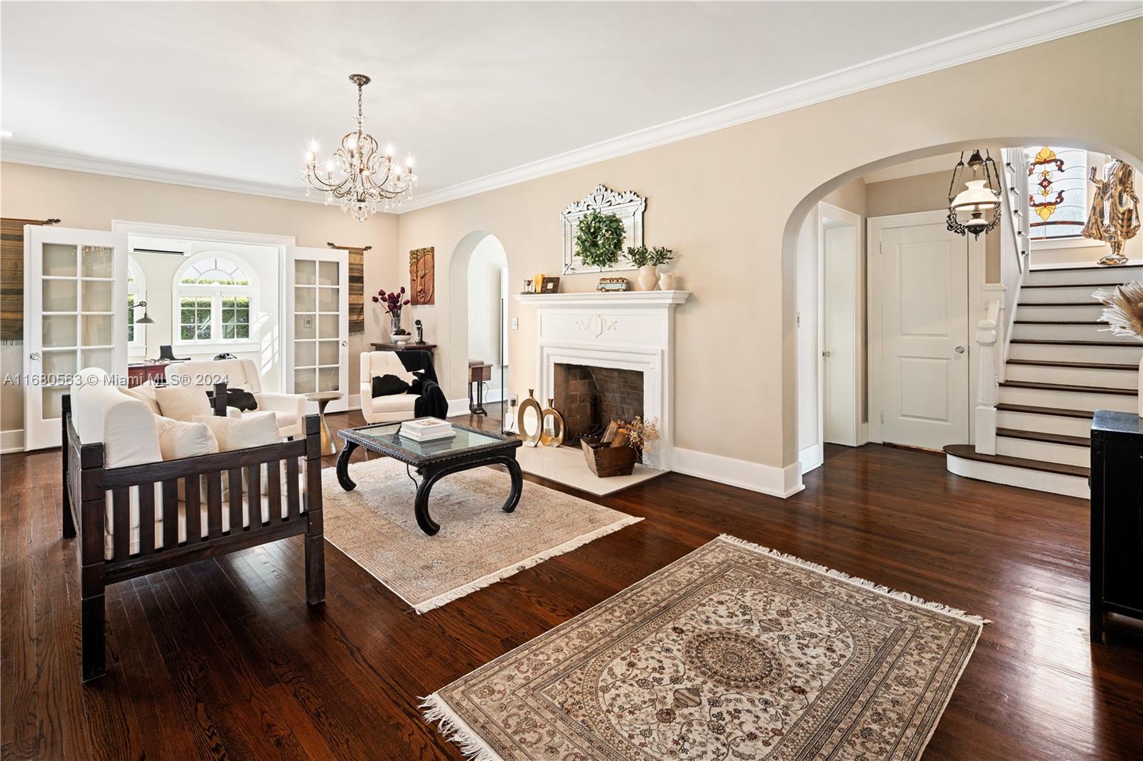 1706 Country Club Prado