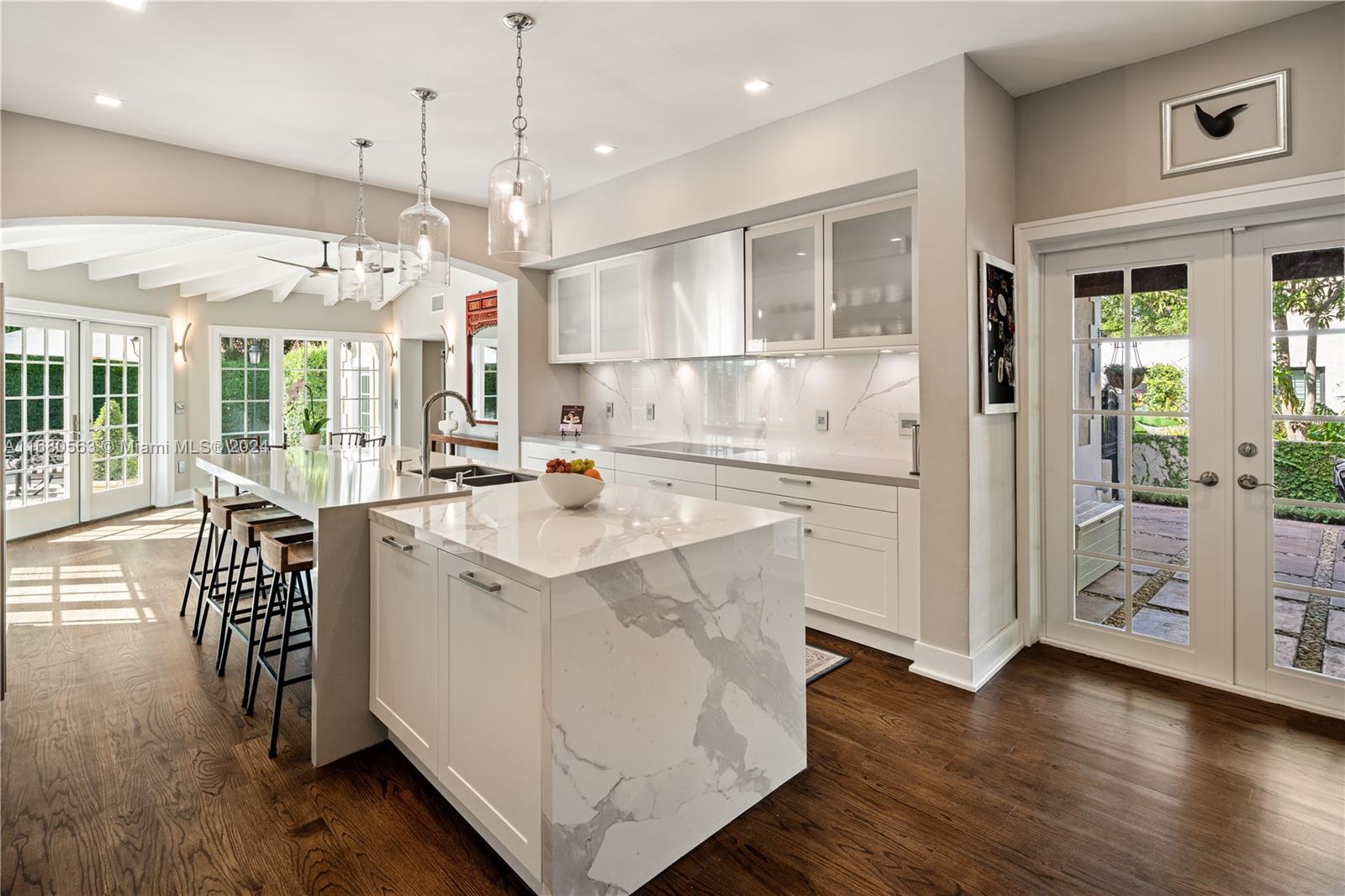 1706 Country Club Prado