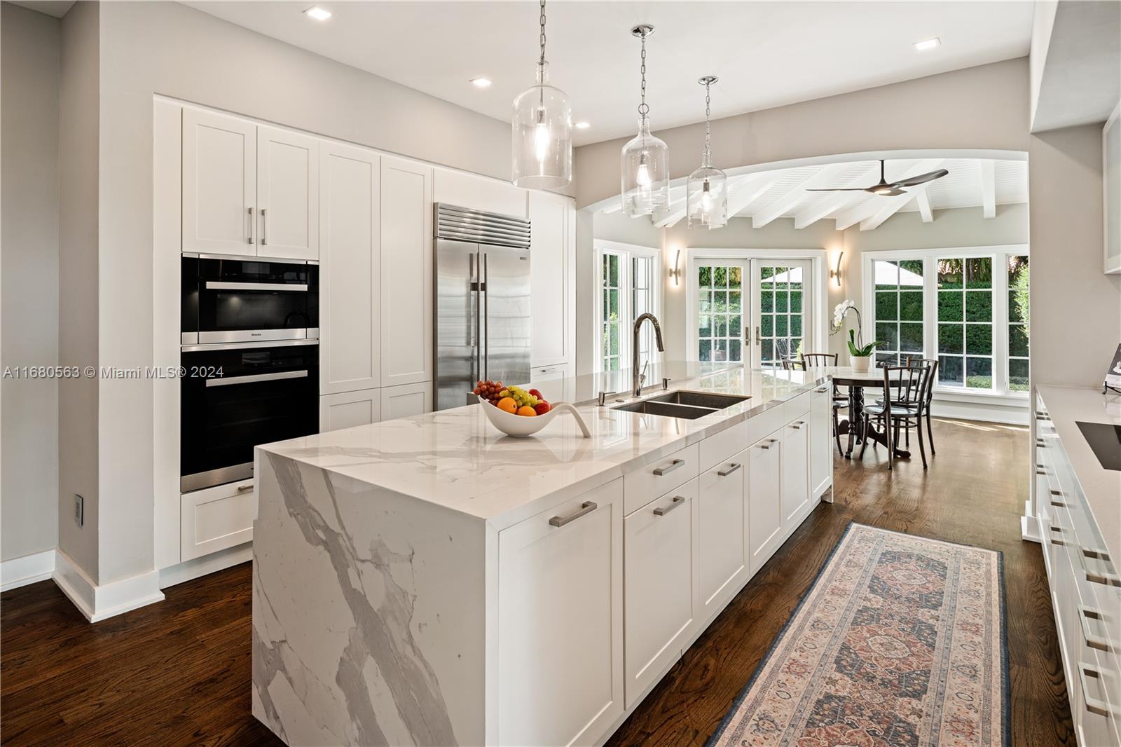 1706 Country Club Prado