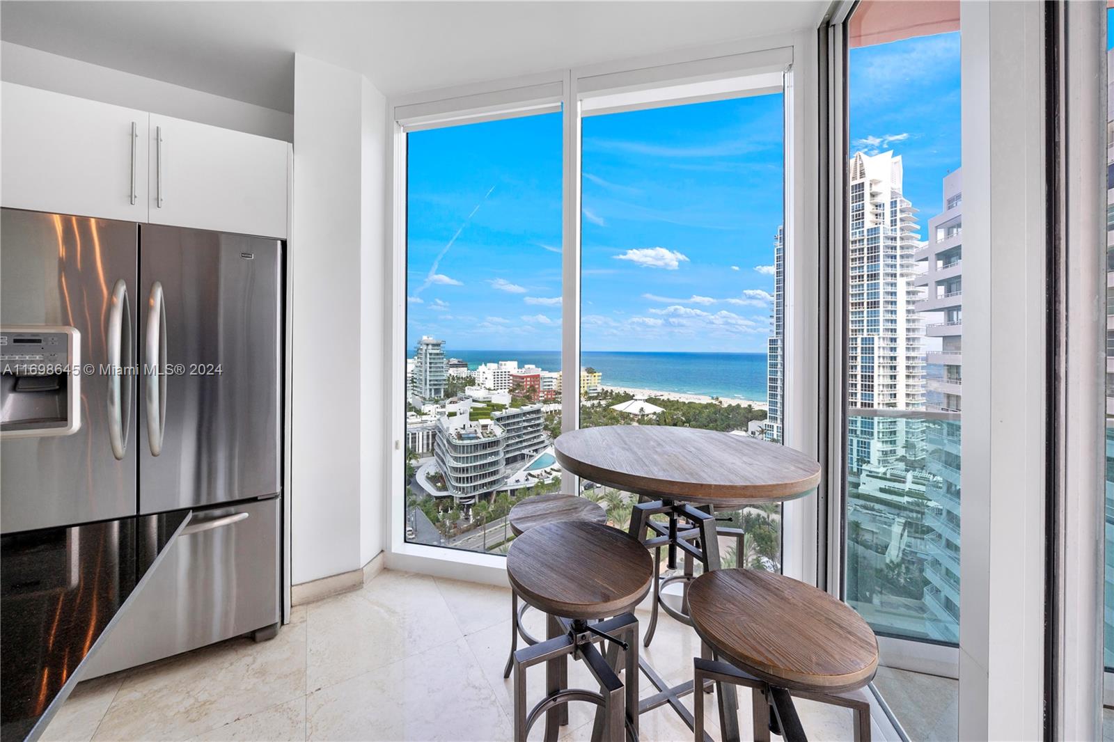 300 S Pointe Dr # 1901