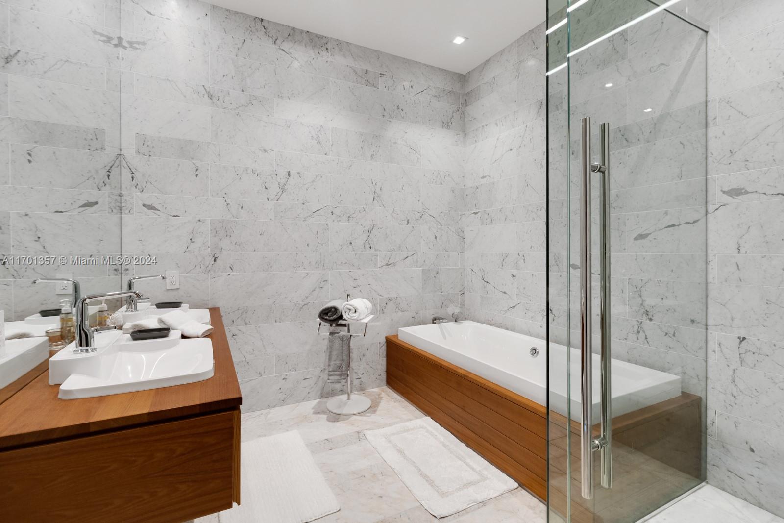 2669 S BAYSHORE DR # 502N