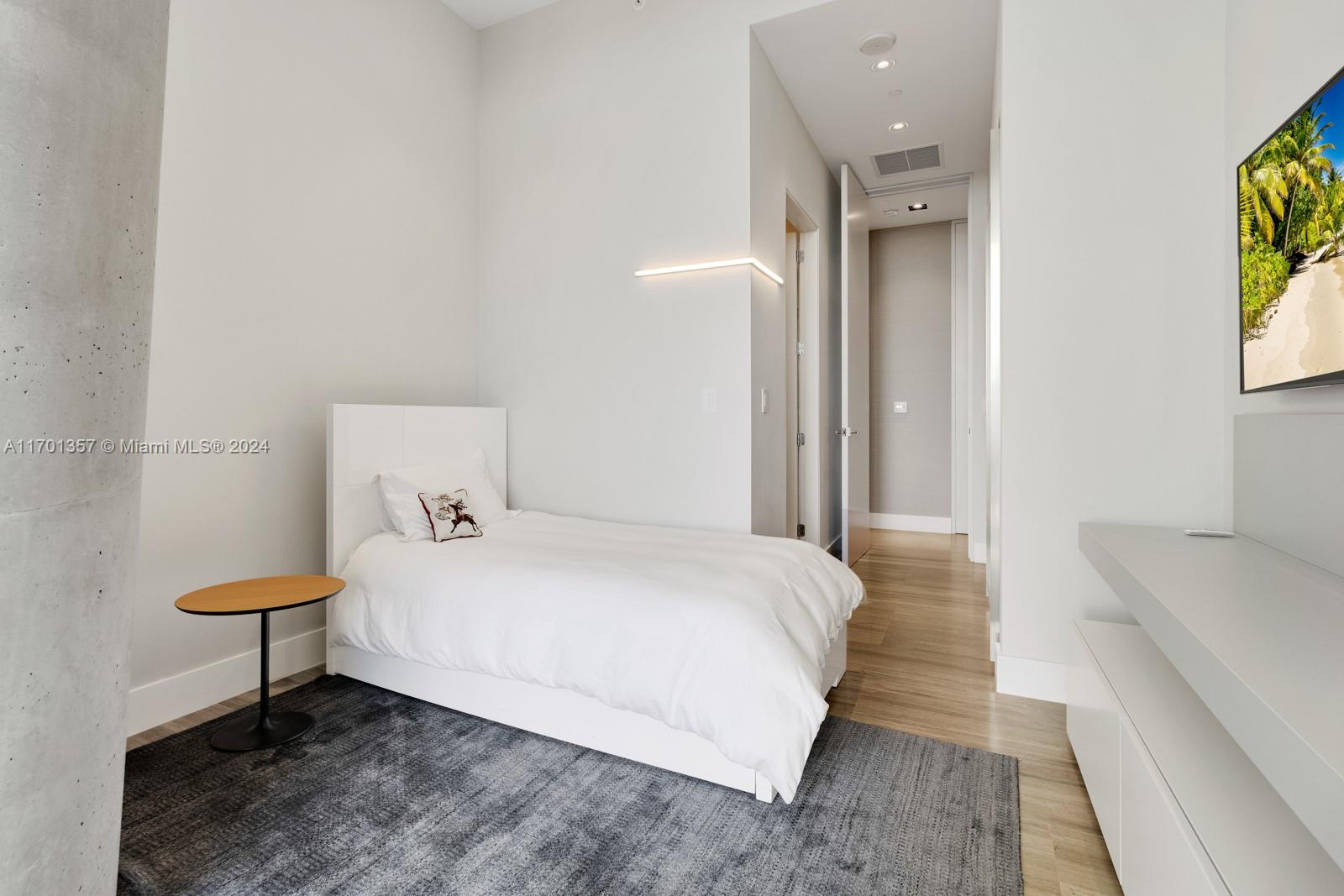 2669 S BAYSHORE DR # 502N