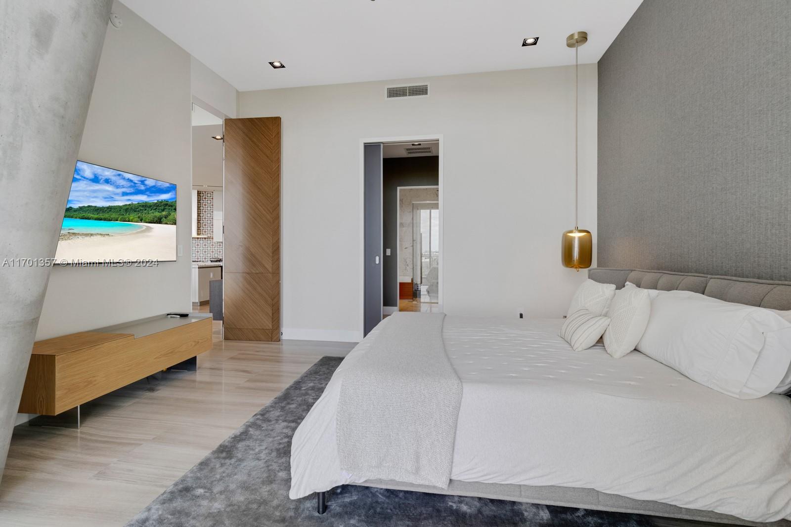 2669 S BAYSHORE DR # 502N