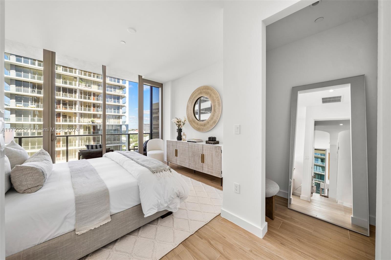2655 S Bayshore Drive # 1109