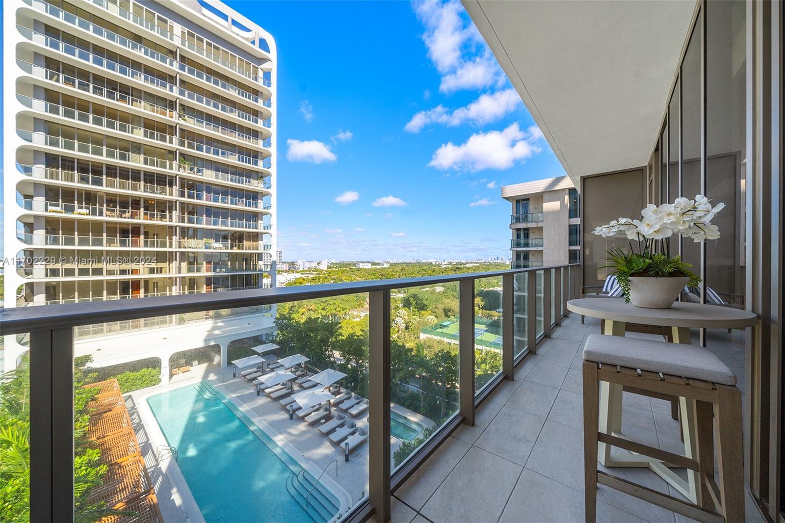 2655 S Bayshore Drive # 1109