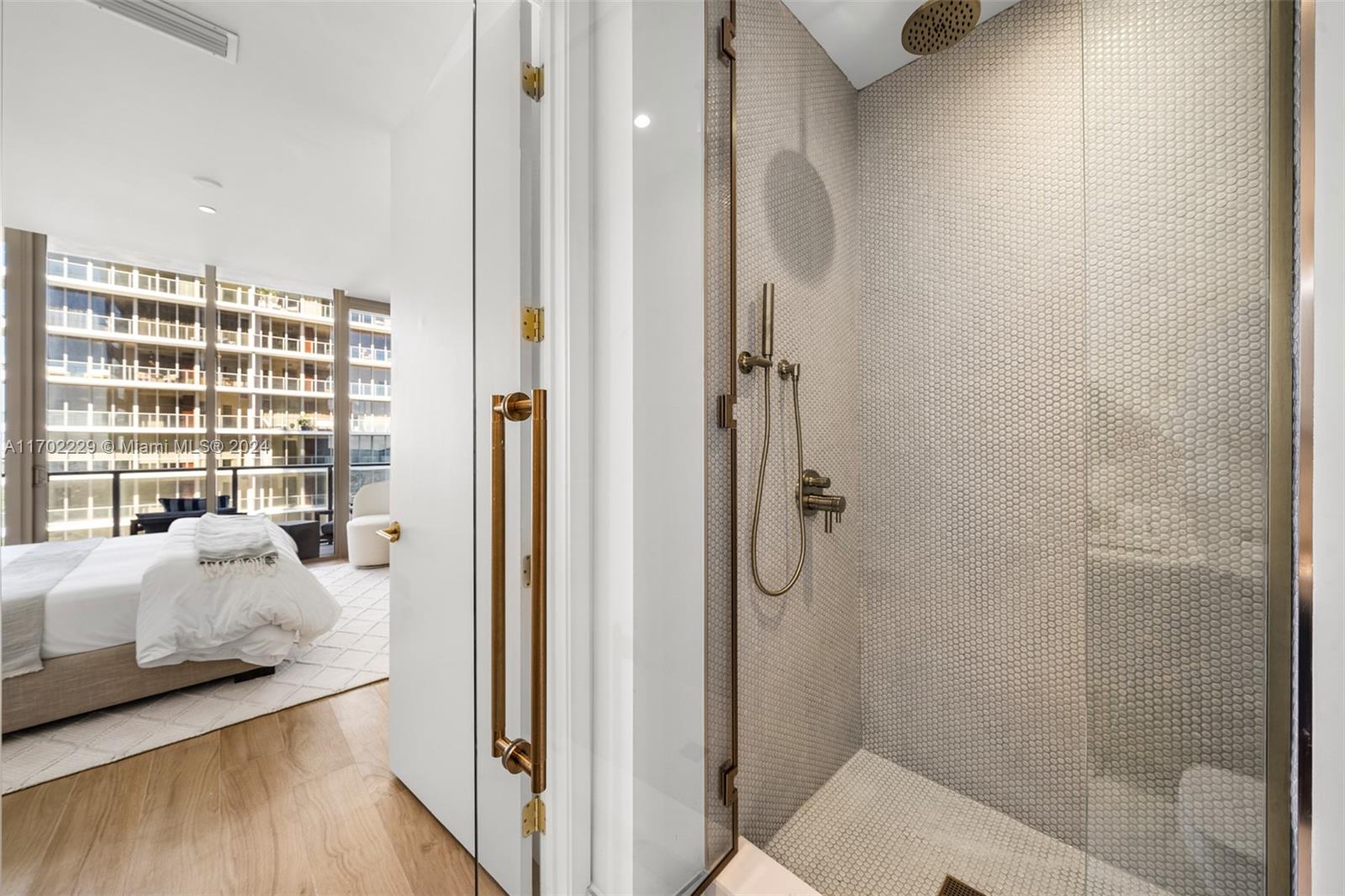 2655 S Bayshore Drive # 1109