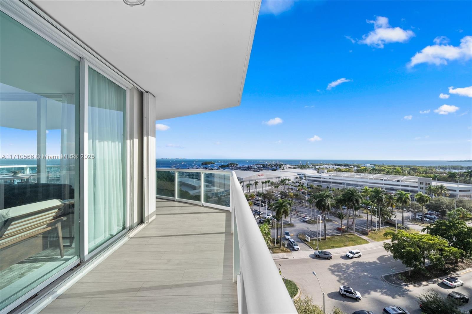 2645 S Bayshore Dr # 904