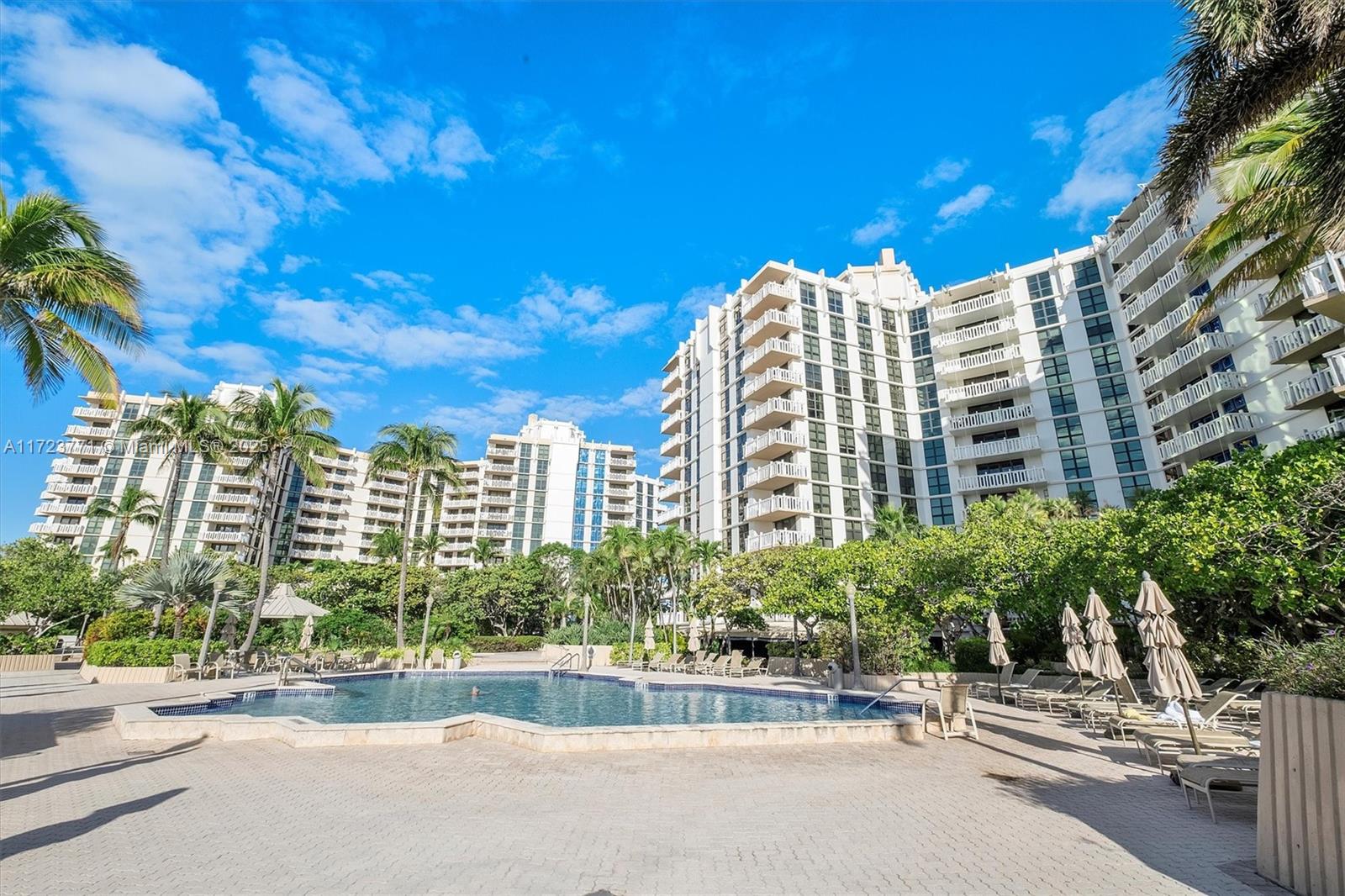 1111 Crandon Blvd # C906