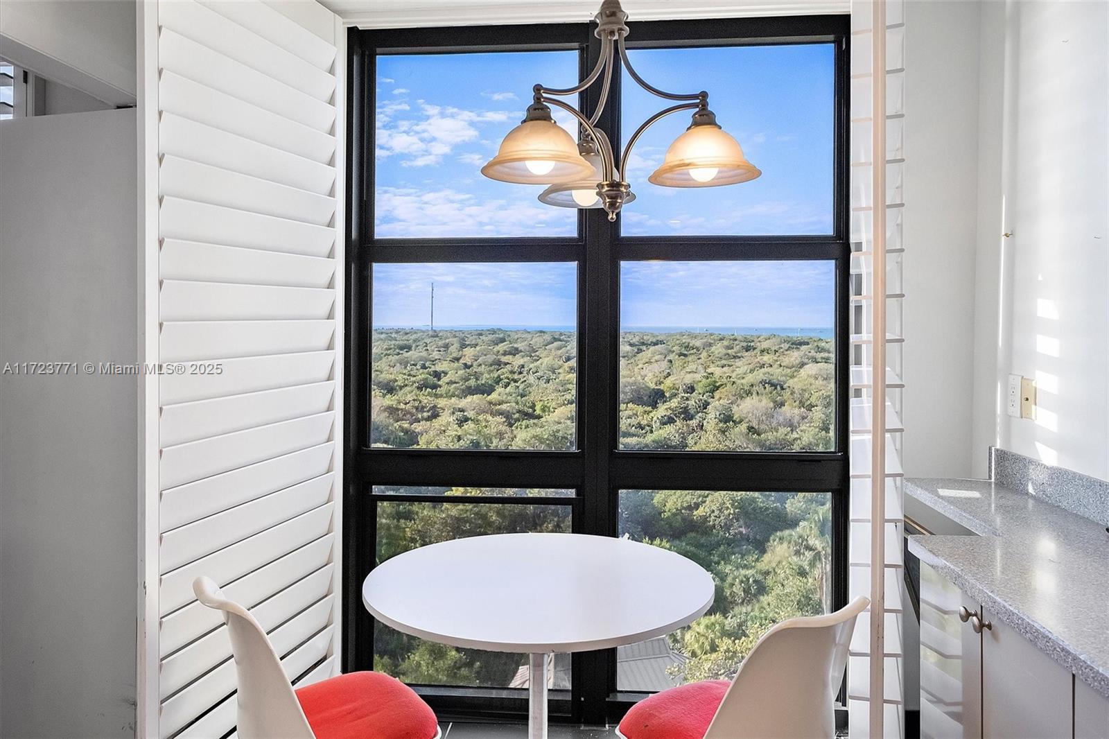 1111 Crandon Blvd # C906