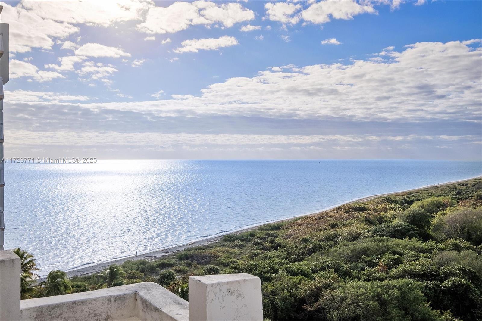 1111 Crandon Blvd # C906