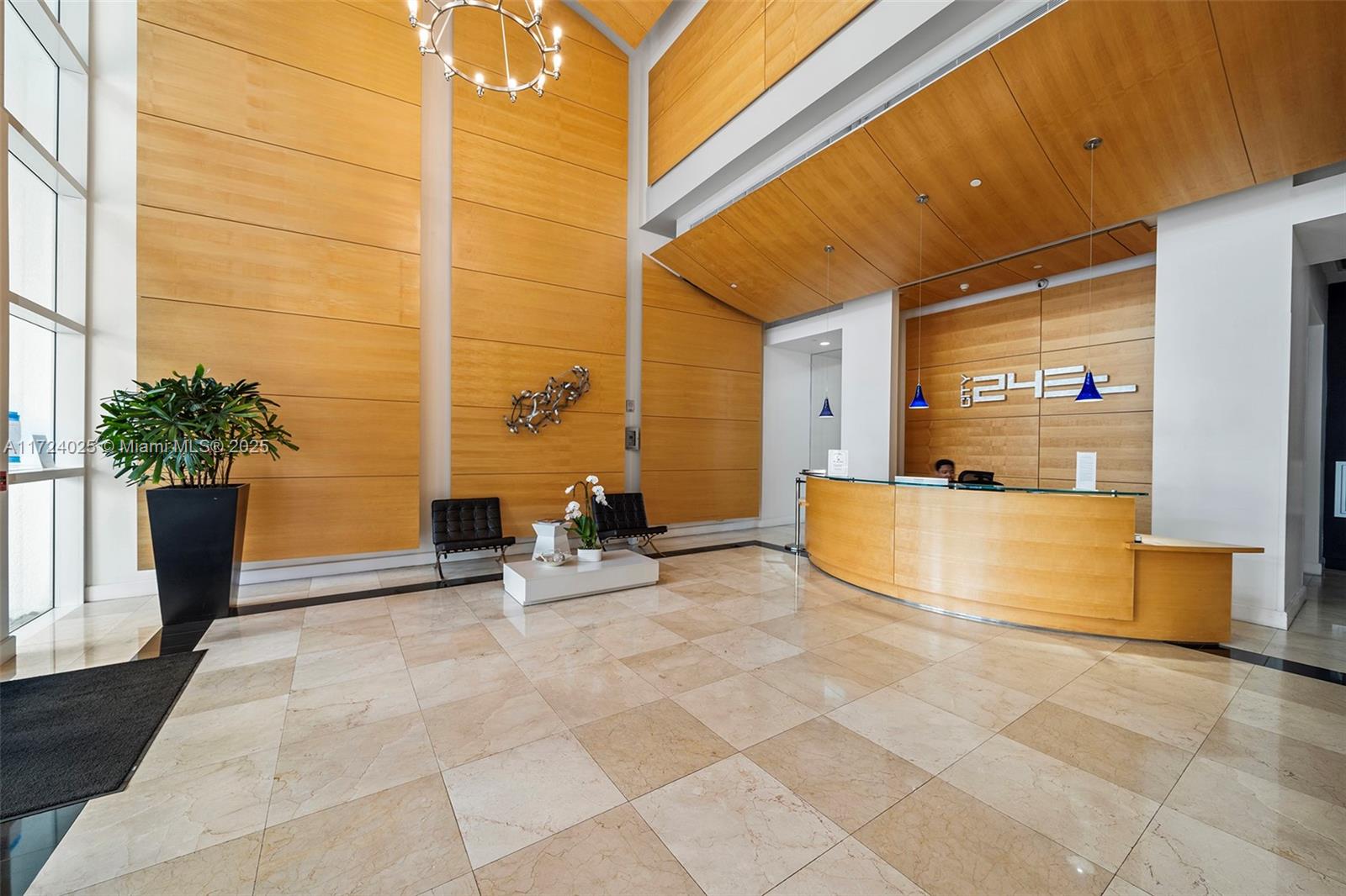 350 NE 24th St # 1104