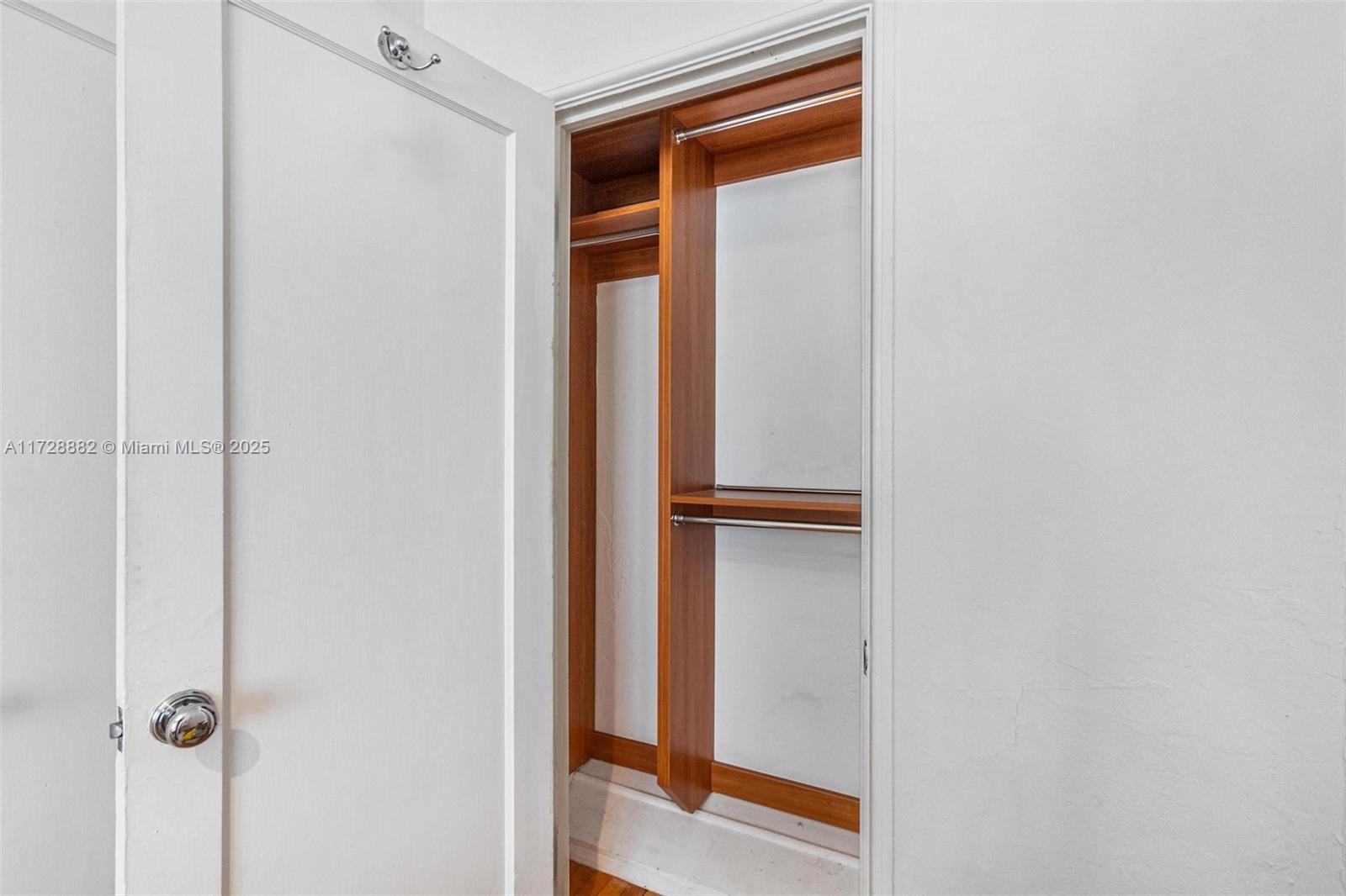 4015 N Meridian Ave # 6