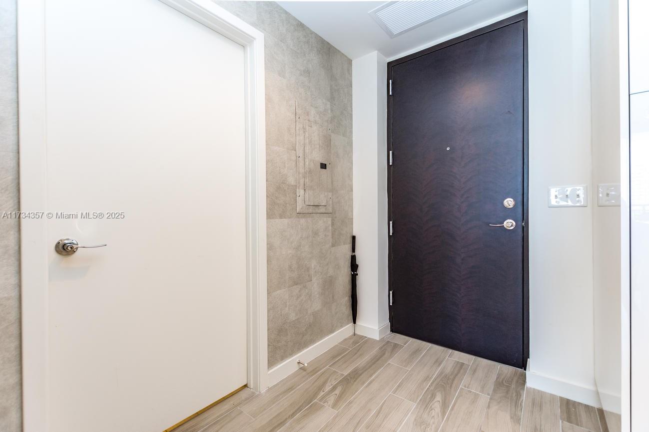 999 SW 1st Ave # 2308