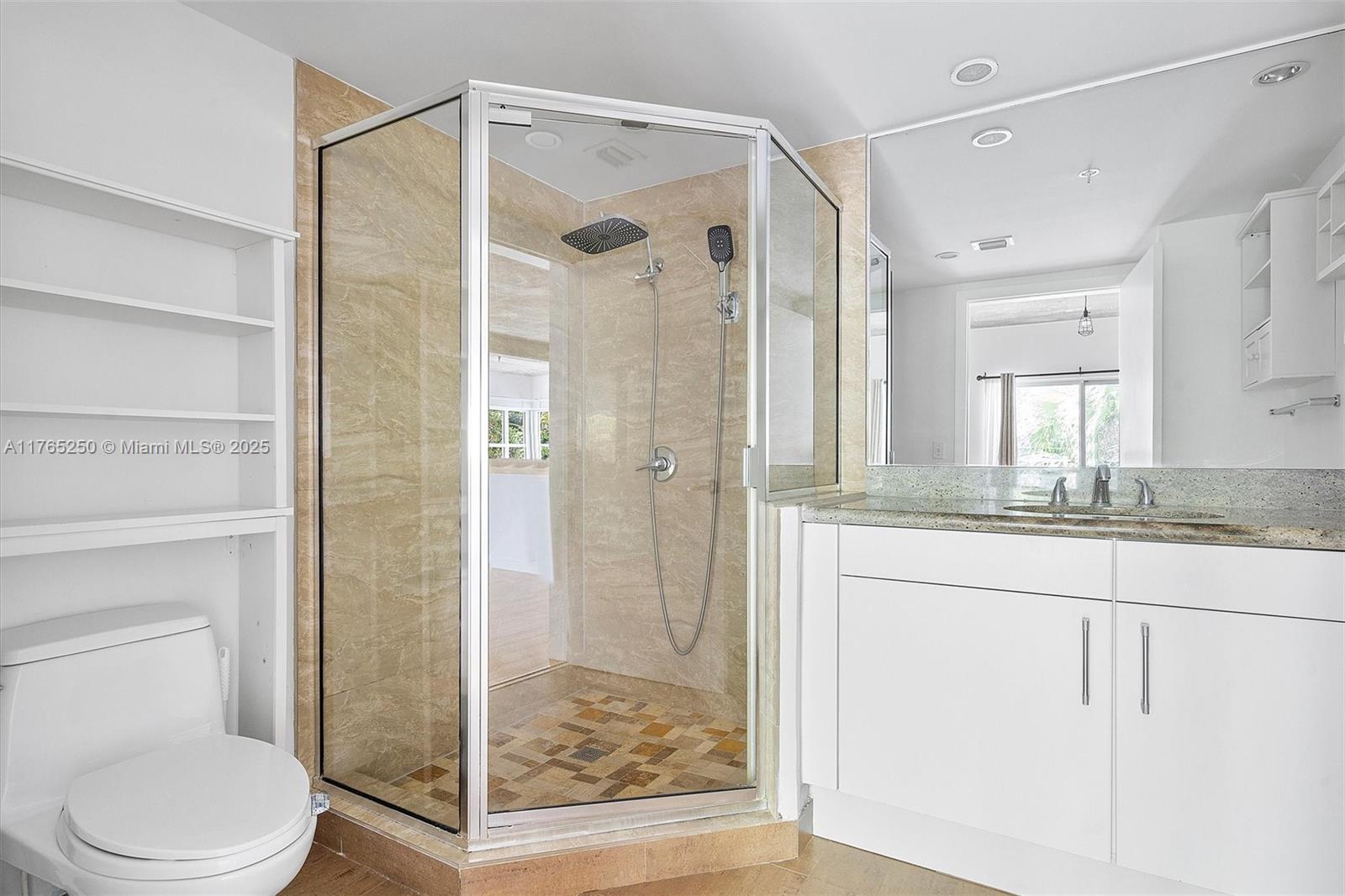 7744 Collins Ave # 4