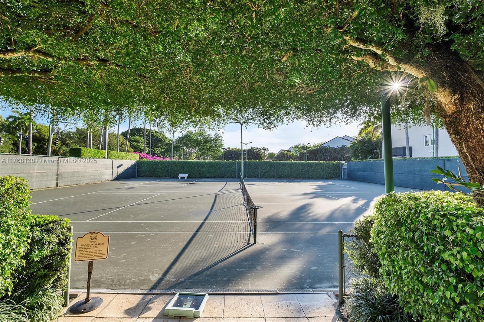 3504 Bayshore Villas Dr