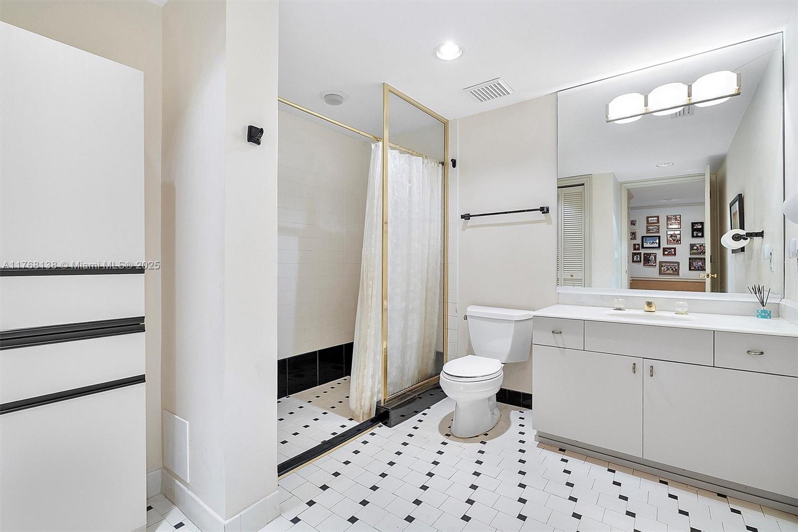 3504 Bayshore Villas Dr