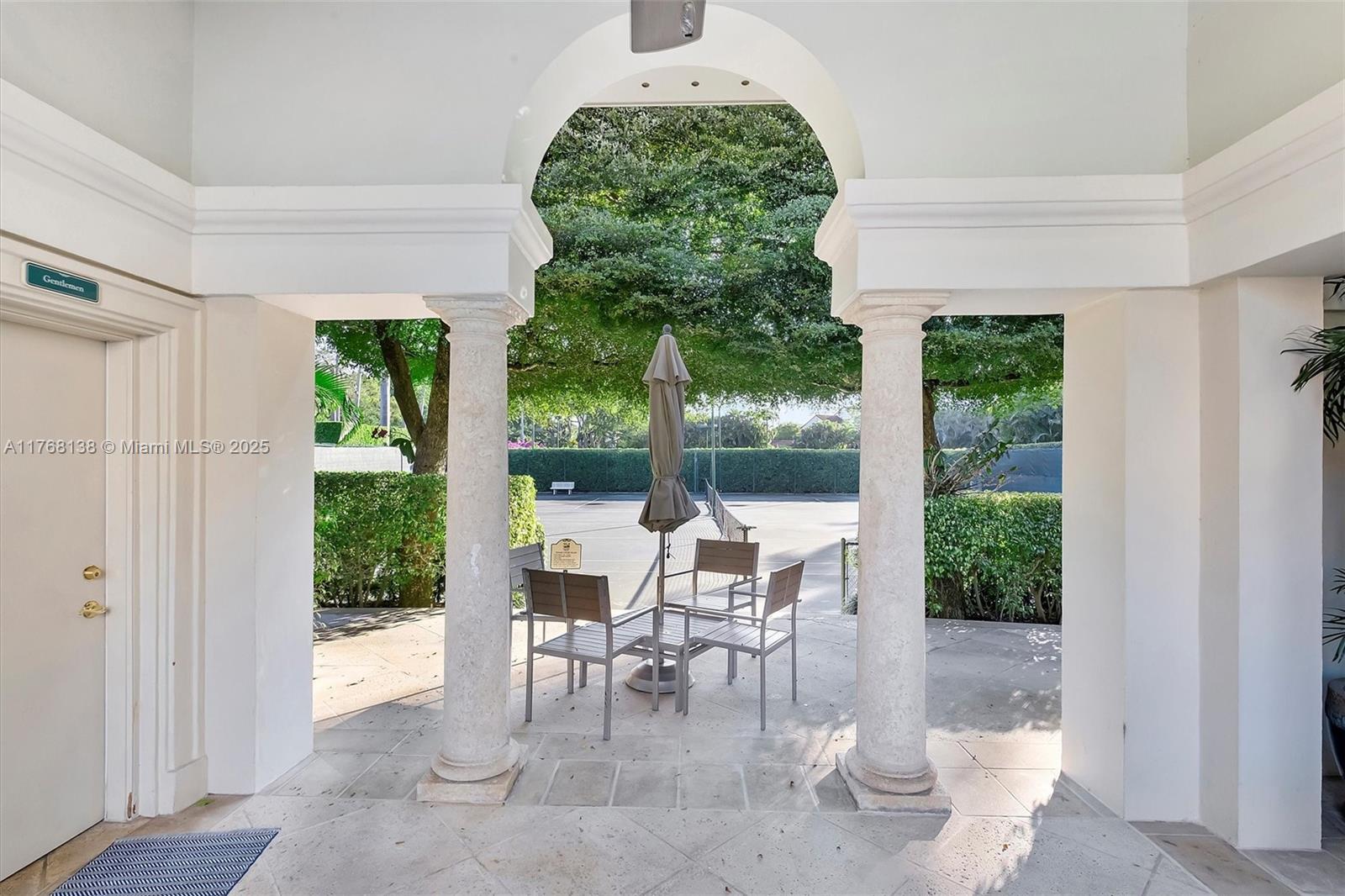 3504 Bayshore Villas Dr