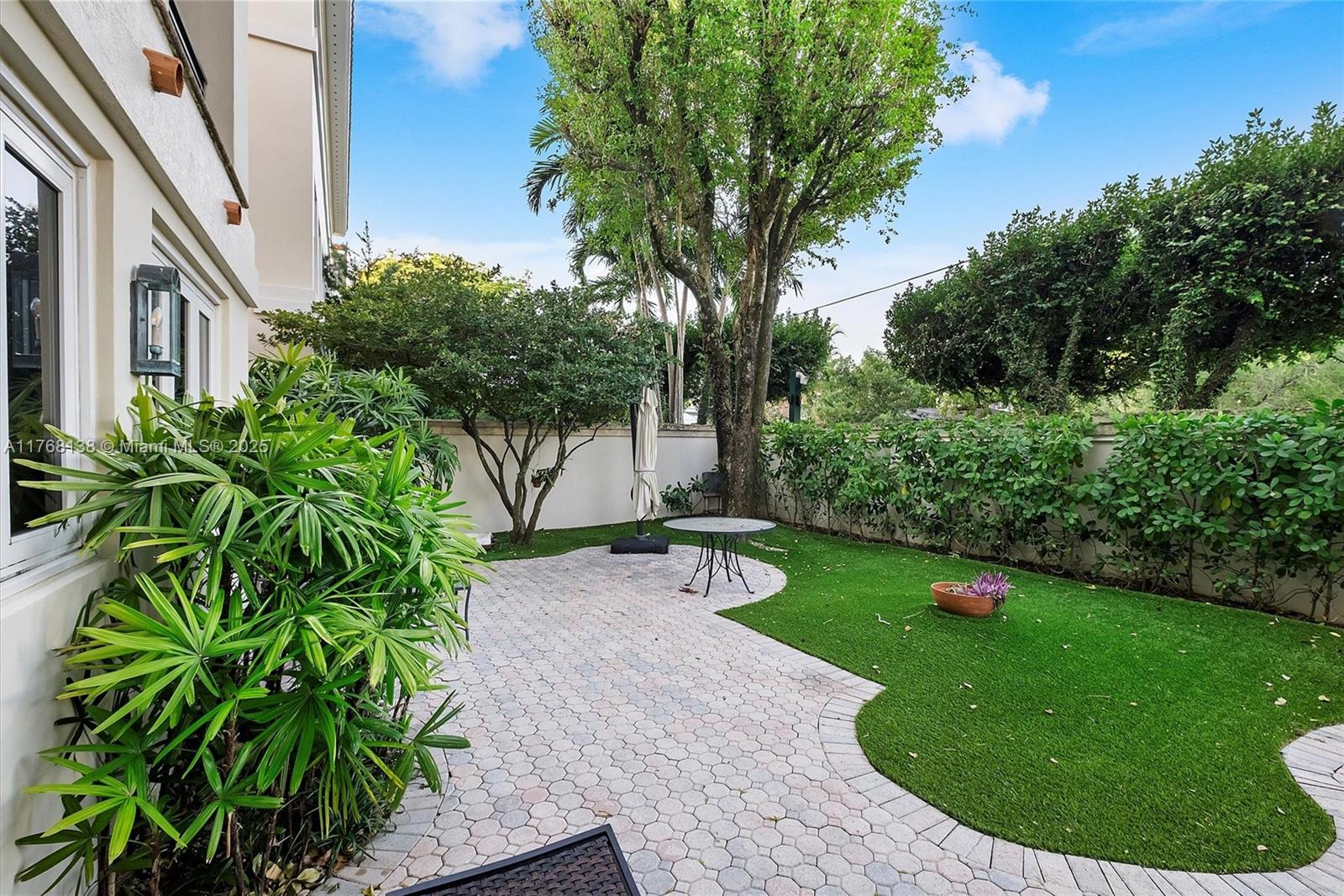 3504 Bayshore Villas Dr