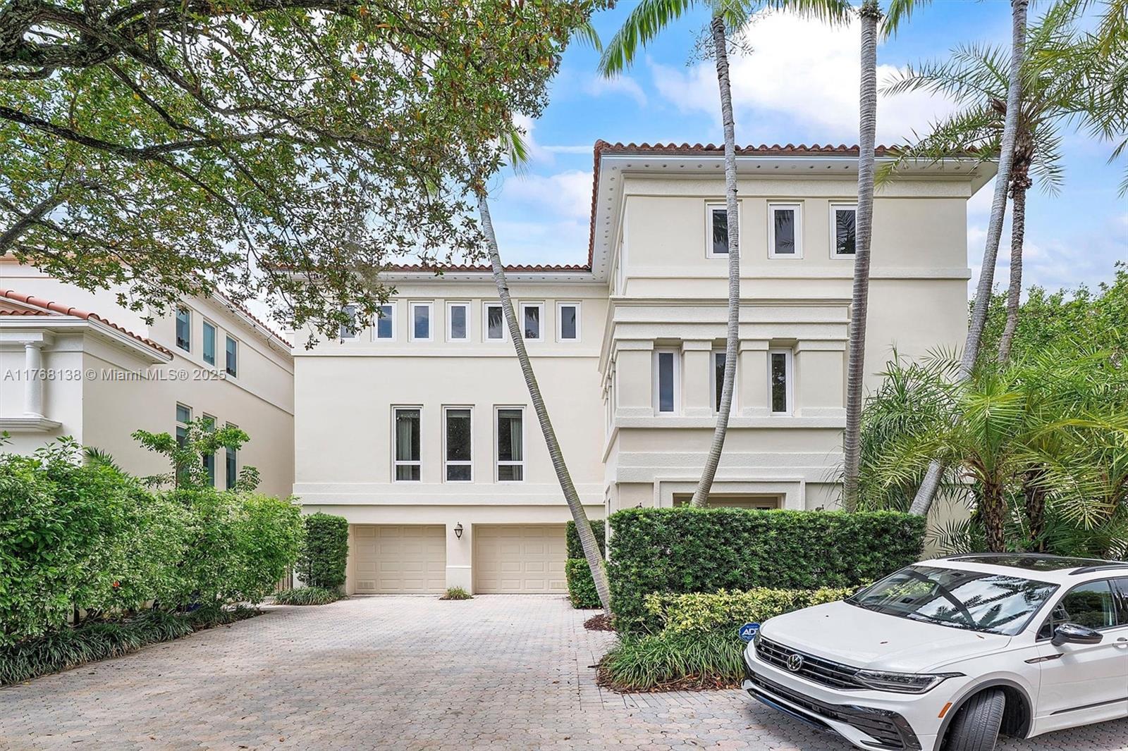 3504 Bayshore Villas Dr