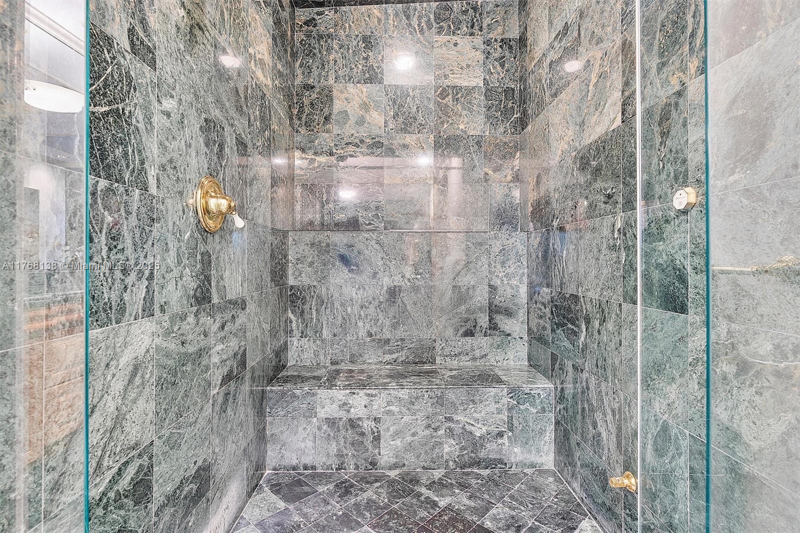 3504 Bayshore Villas Dr